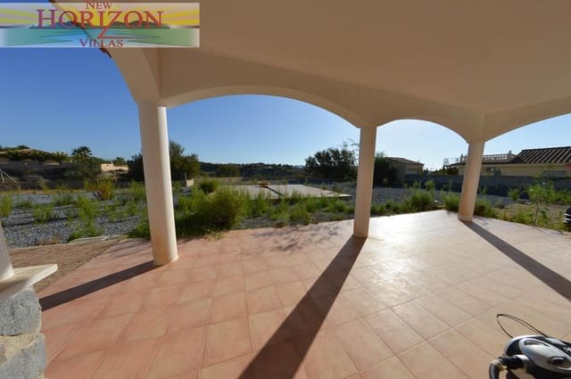 3 sovrum Villa till salu i Zurgena med garage - 260 000 € (Ref: 9235179)