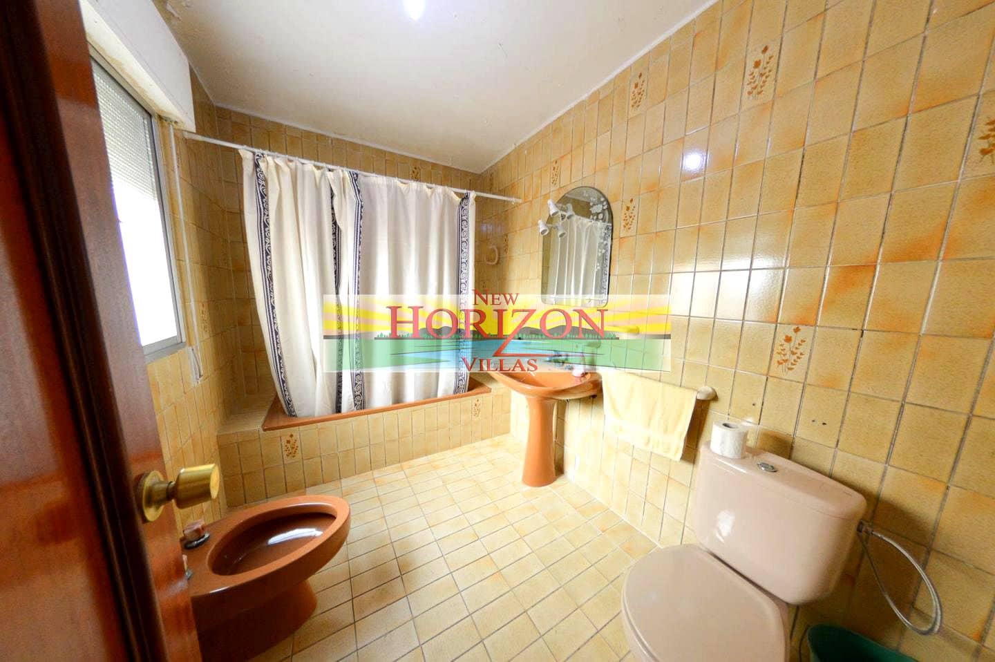 6 sypialnia Willa na sprzedaż w Zurgena - 150 000 € (Ref: 9238738)