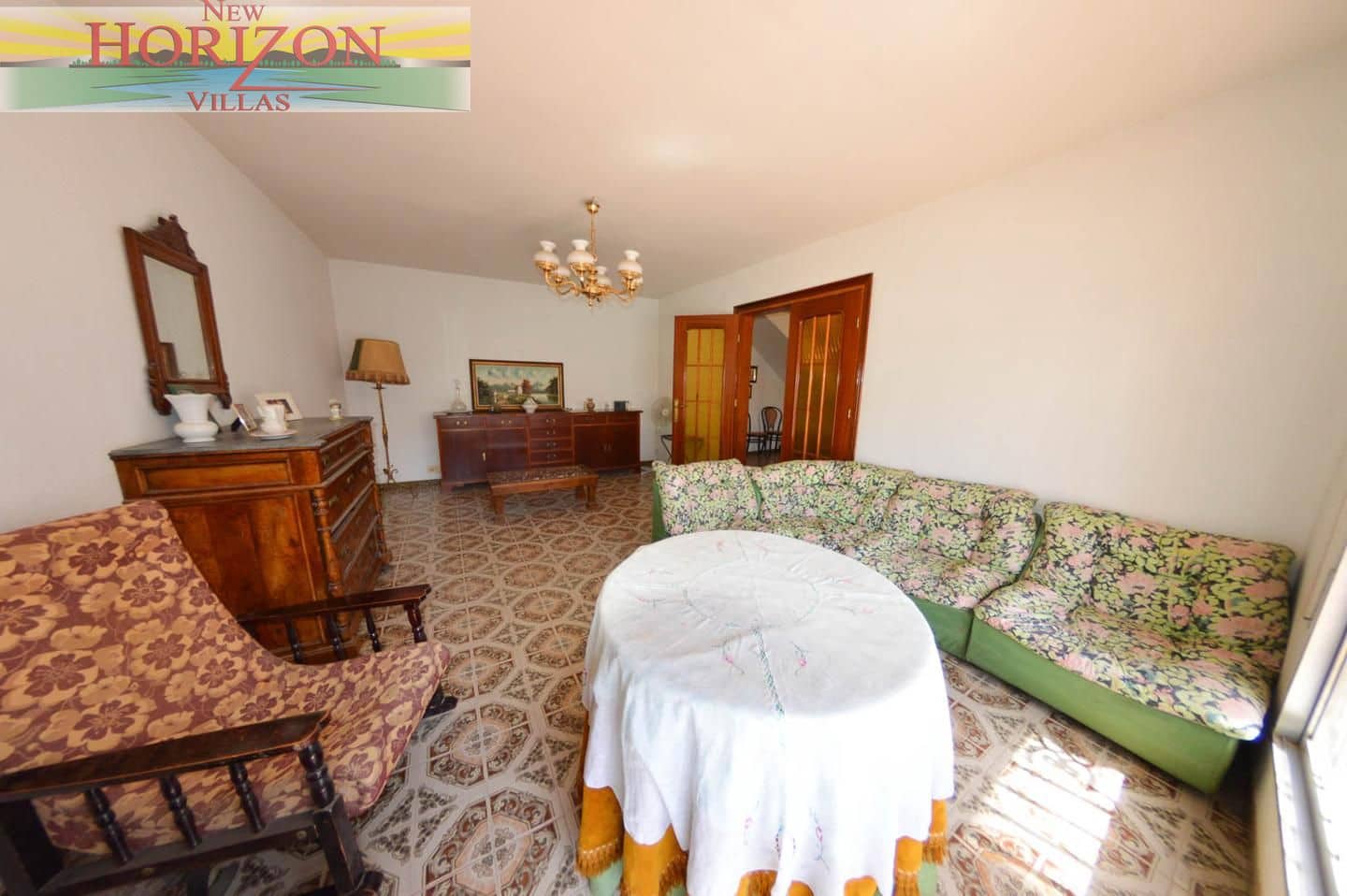 6 bedroom Villa for sale in Zurgena - € 150,000 (Ref: 9238738)