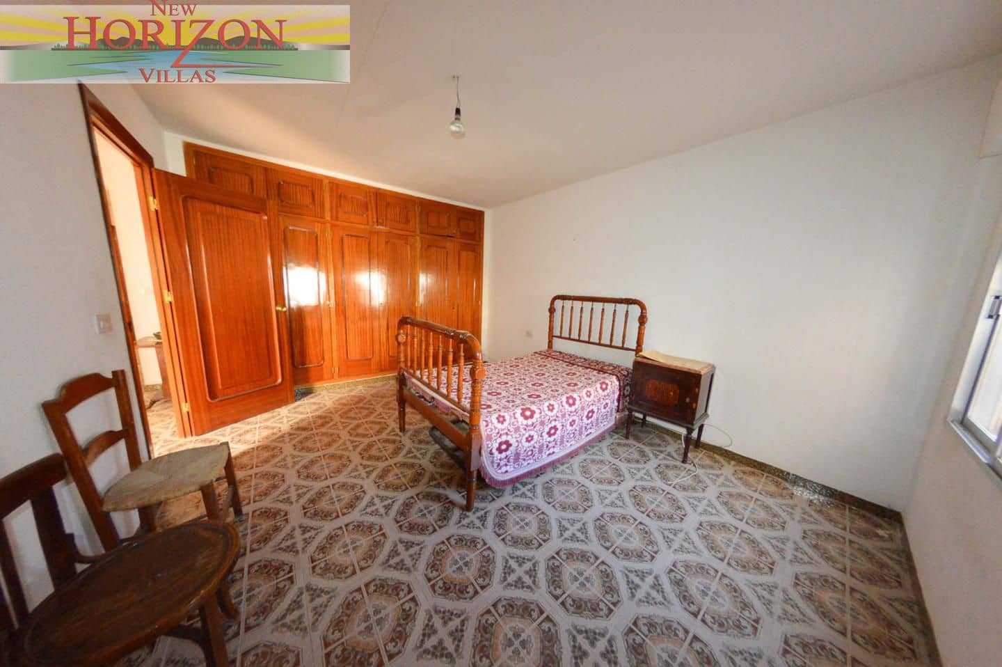 6 bedroom Villa for sale in Zurgena - € 150,000 (Ref: 9238738)