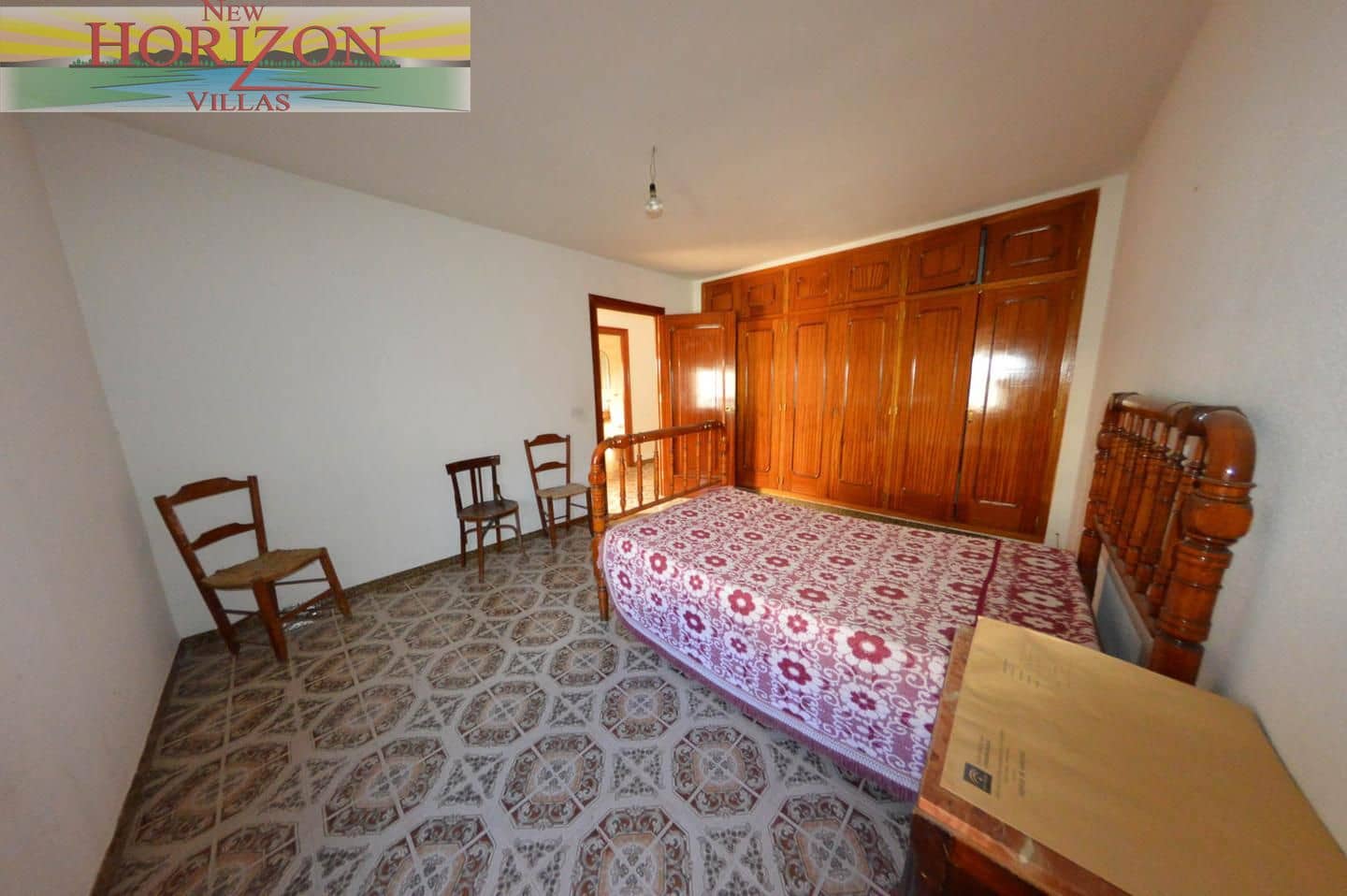 6 bedroom Villa for sale in Zurgena - € 150,000 (Ref: 9238738)