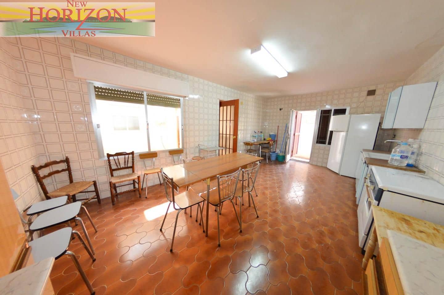 6 bedroom Villa for sale in Zurgena - € 150,000 (Ref: 9238738)