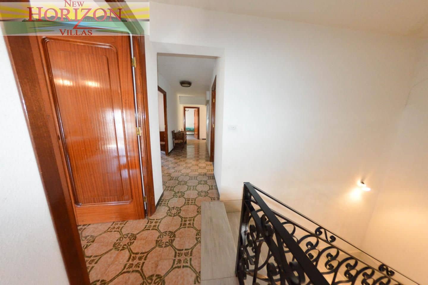 6 bedroom Villa for sale in Zurgena - € 150,000 (Ref: 9238738)