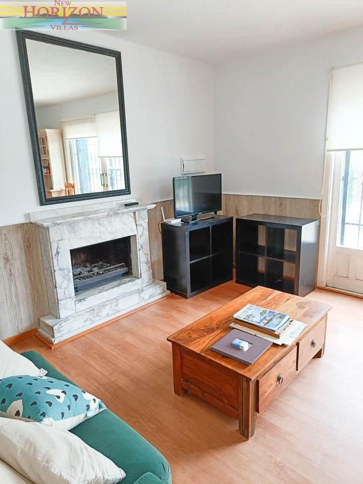 Villa/Maison de 3 chambres à louer à Vera avec piscine - 850 € (Ref: 9255587)