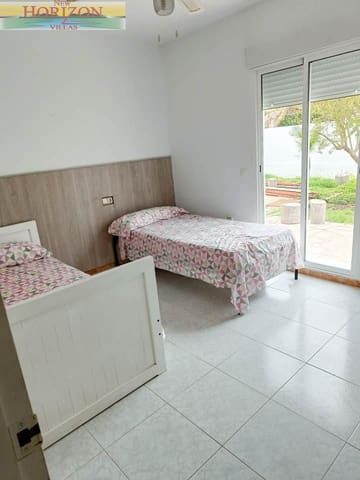 Villa/Maison de 3 chambres à louer à Vera Ciudad, Vera avec piscine - 850 € (Ref: 9255587)