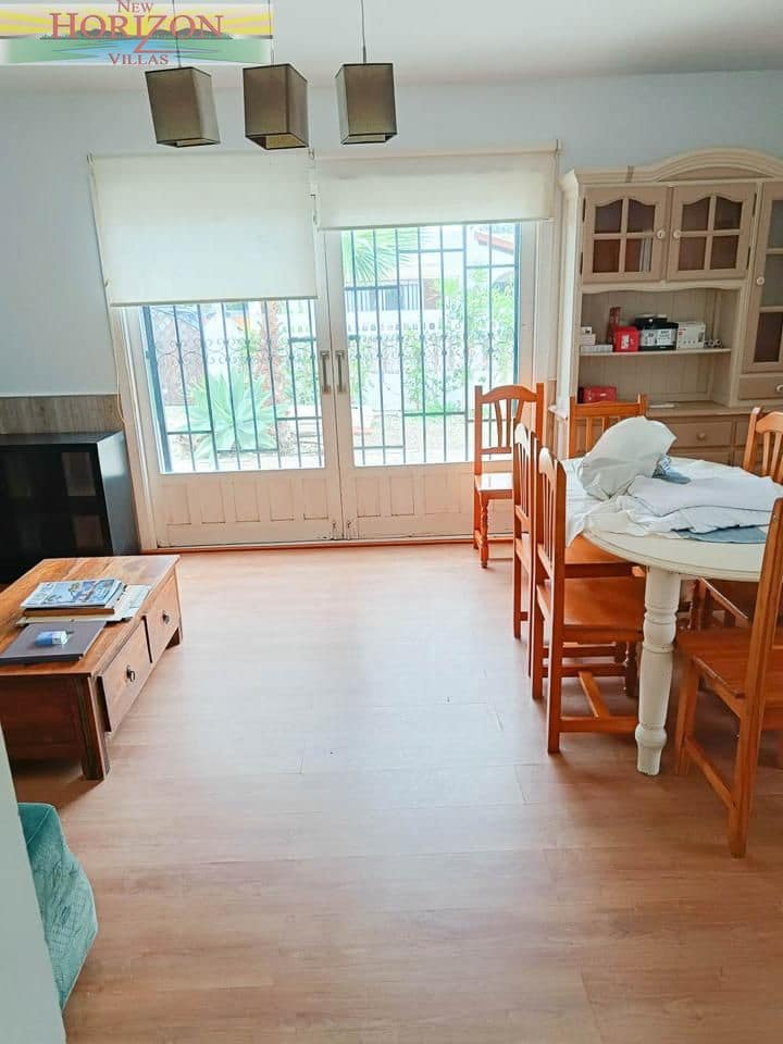 Villa/Maison de 3 chambres à louer à Vera avec piscine - 850 € (Ref: 9255587)