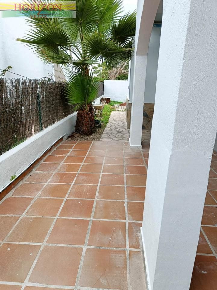 Villa/Maison de 3 chambres à louer à Vera avec piscine - 850 € (Ref: 9255587)