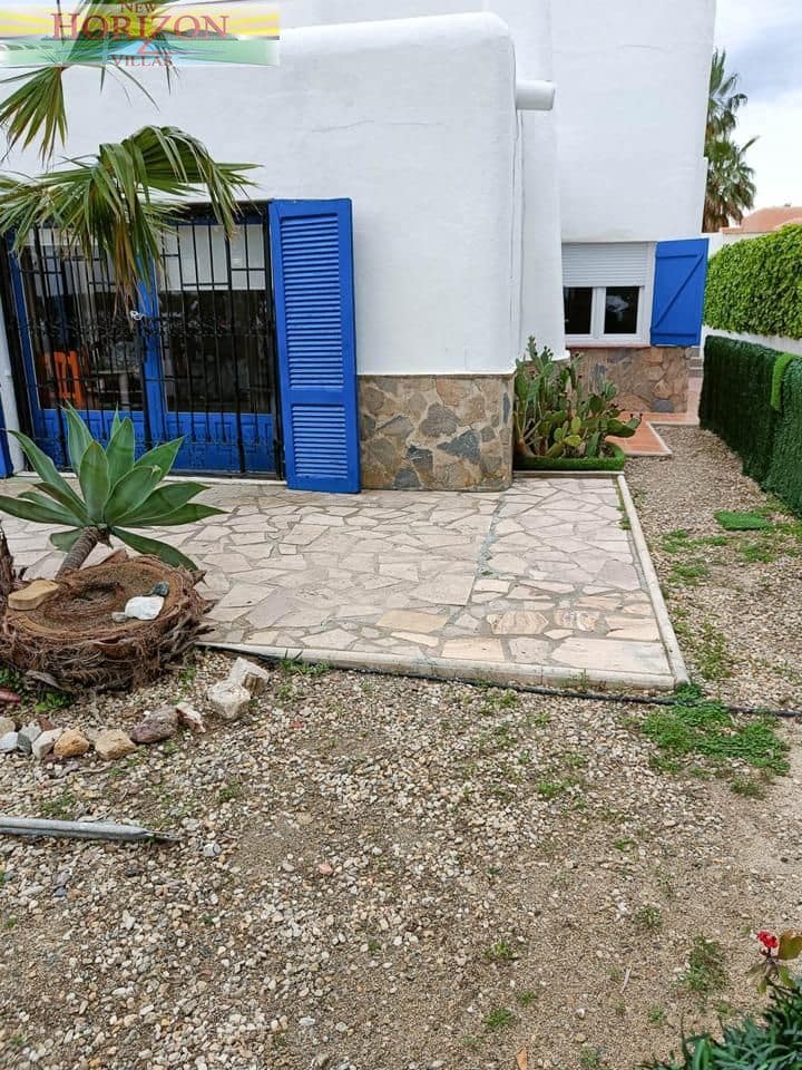 Villa/Maison de 3 chambres à louer à Vera avec piscine - 850 € (Ref: 9255587)
