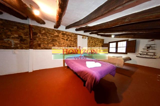 3 soveværelse Villa til leje i Lubrín - € 500 (Ref: 9314554)