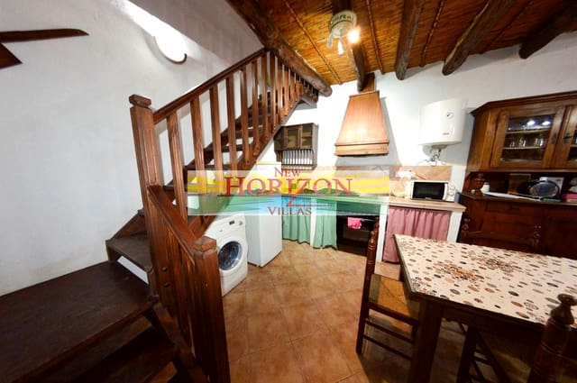 3 soveværelse Villa til leje i Lubrín - € 500 (Ref: 9314554)