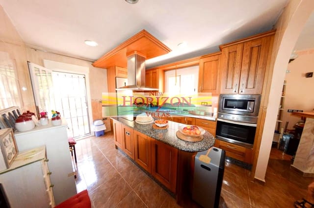 2 sovrum Villa till salu i Zurgena - 230 000 € (Ref: 9331811)