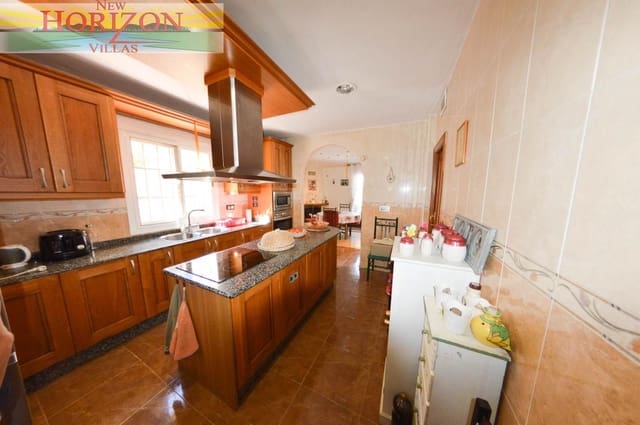 2 soveværelse Villa til salg i Zurgena - € 230.000 (Ref: 9331811)