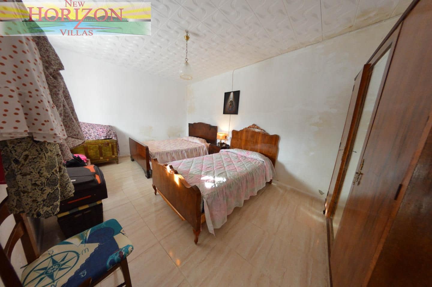 5 bedroom Villa for sale in Zurgena - € 179,000 (Ref: 9345309)