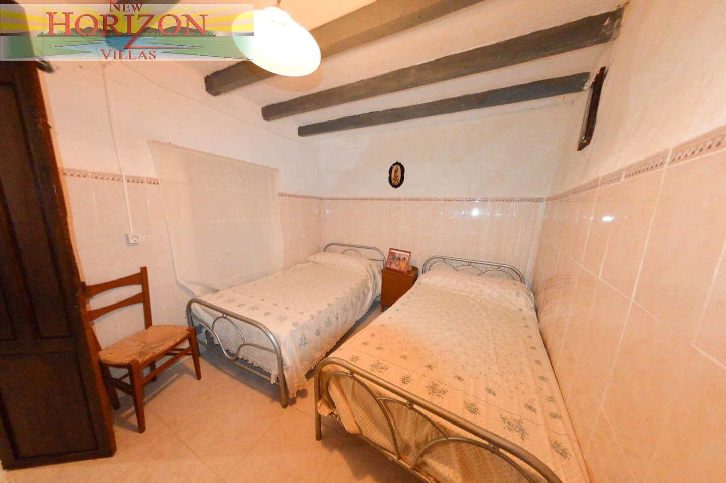 5 bedroom Villa for sale in Zurgena - € 179,000 (Ref: 9345309)