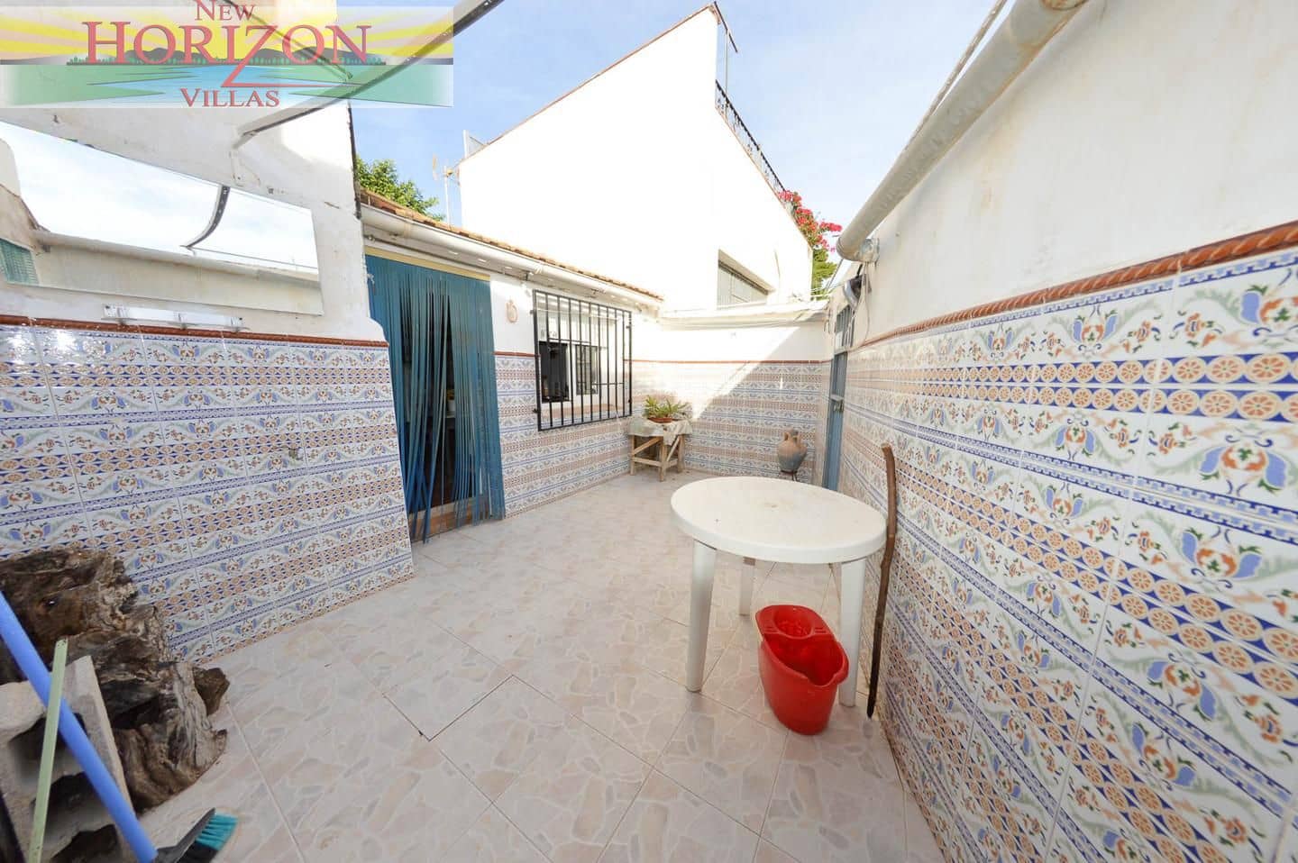 5 bedroom Villa for sale in Zurgena - € 179,000 (Ref: 9345309)