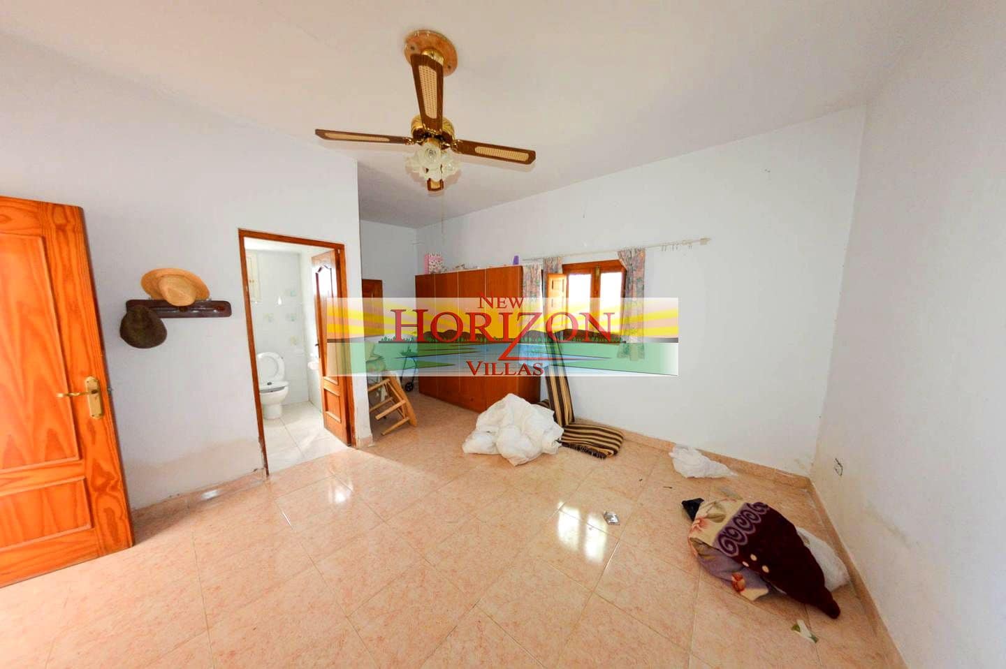 3 bedroom Villa for sale in Albox - € 200,000 (Ref: 9345619)