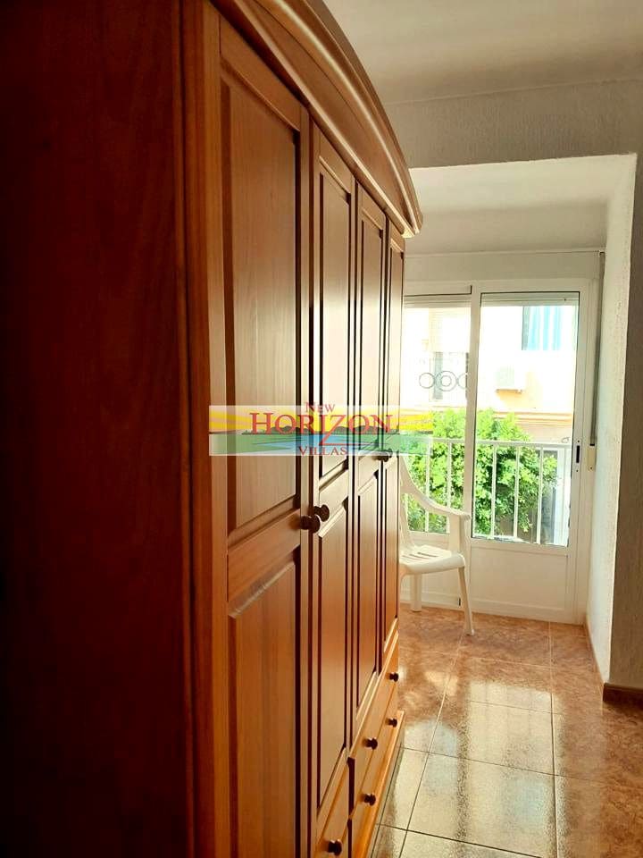 2 makuuhuone Asunto vuokrattavana paikassa Garrucha mukana 
autotalli - 500 € (Ref: 9345621)