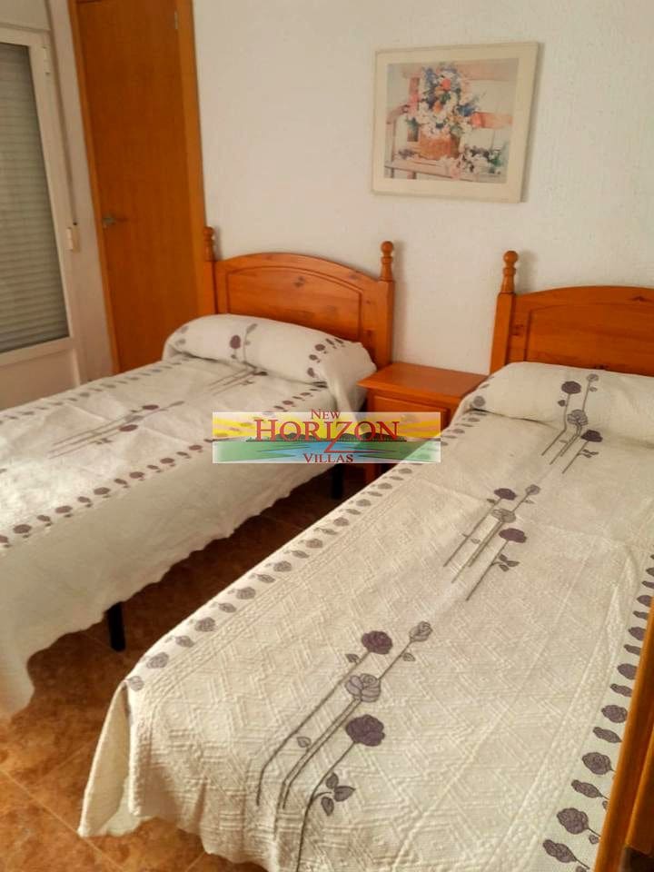 2 makuuhuone Asunto vuokrattavana paikassa Garrucha mukana 
autotalli - 500 € (Ref: 9345621)