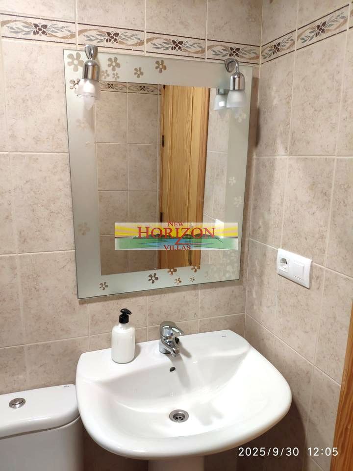 2 bedroom Flat for rent in La Alfoquia - € 570 (Ref: 9345623)