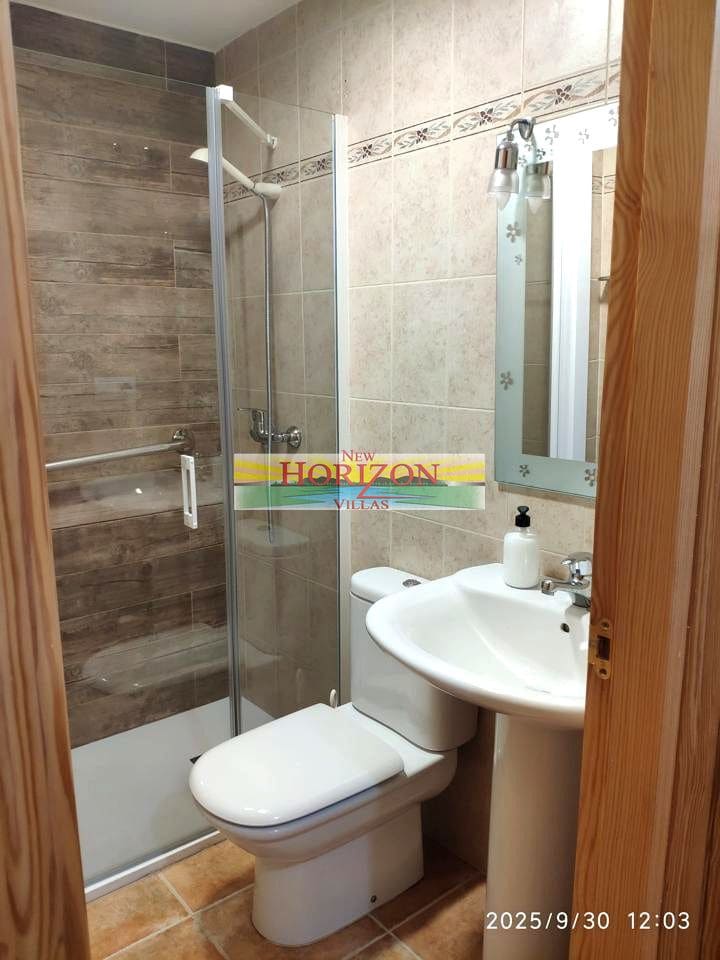 2 bedroom Flat for rent in La Alfoquia - € 570 (Ref: 9345623)