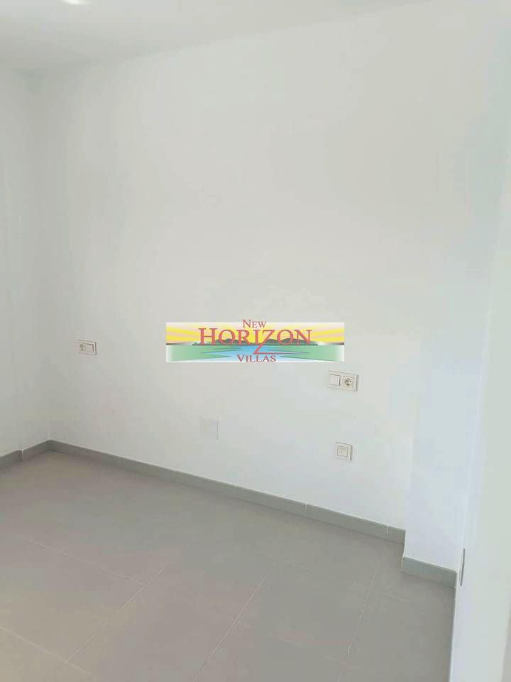 3 slaapkamer Flat te koop in San Juan de los Terreros - € 198.000 (Ref: 9345624)