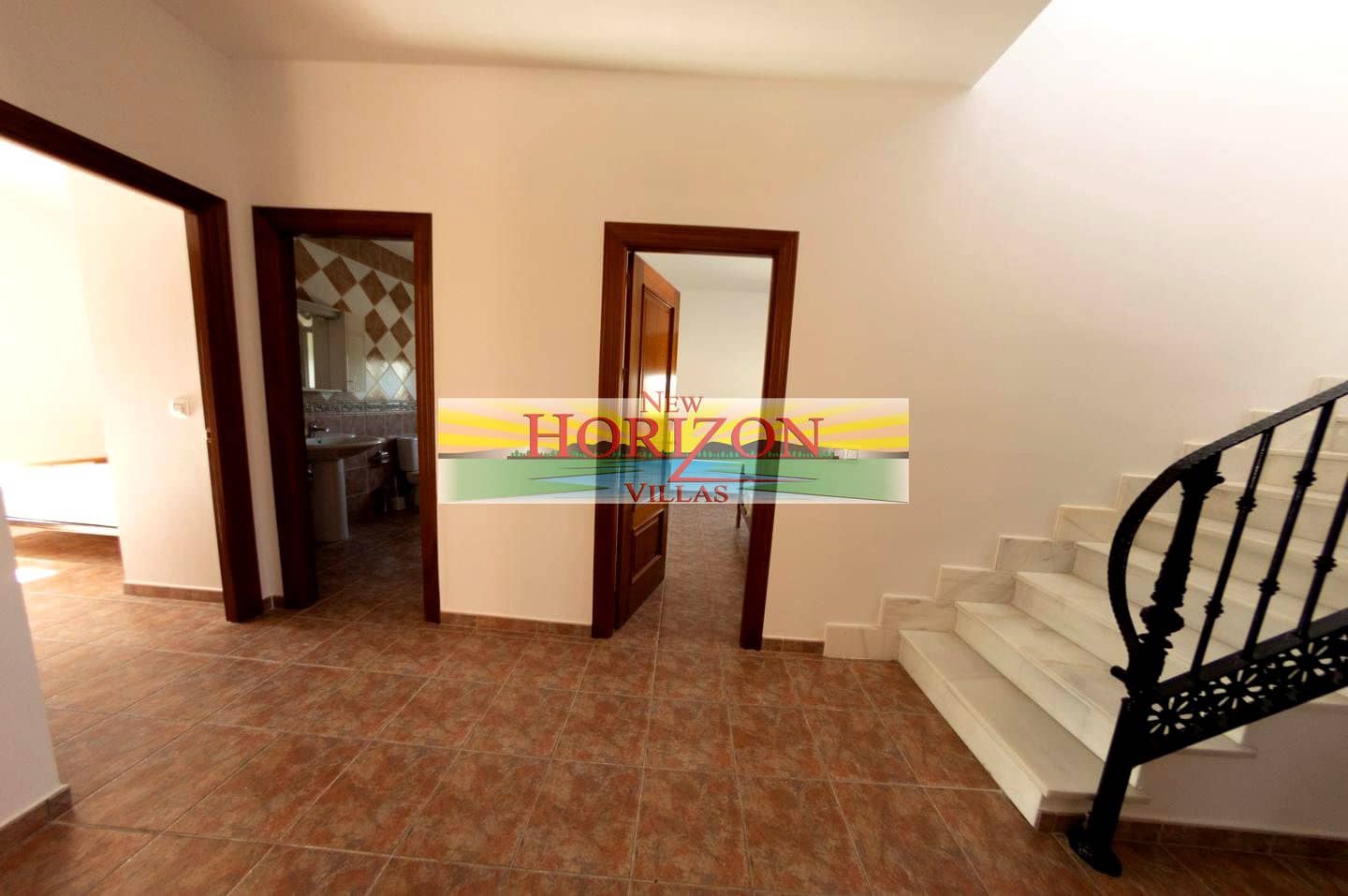 3 makuuhuone Huvila vuokrattavana paikassa Tijola - 1 000 € (Ref: 9374616)