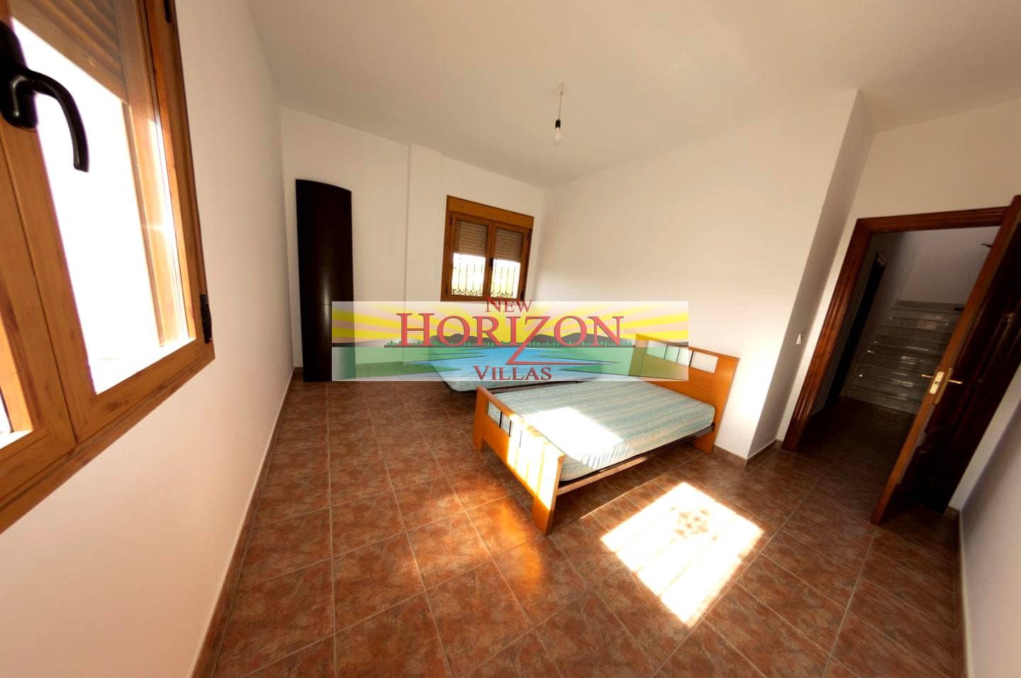 3 makuuhuone Huvila vuokrattavana paikassa Tijola - 1 000 € (Ref: 9374616)