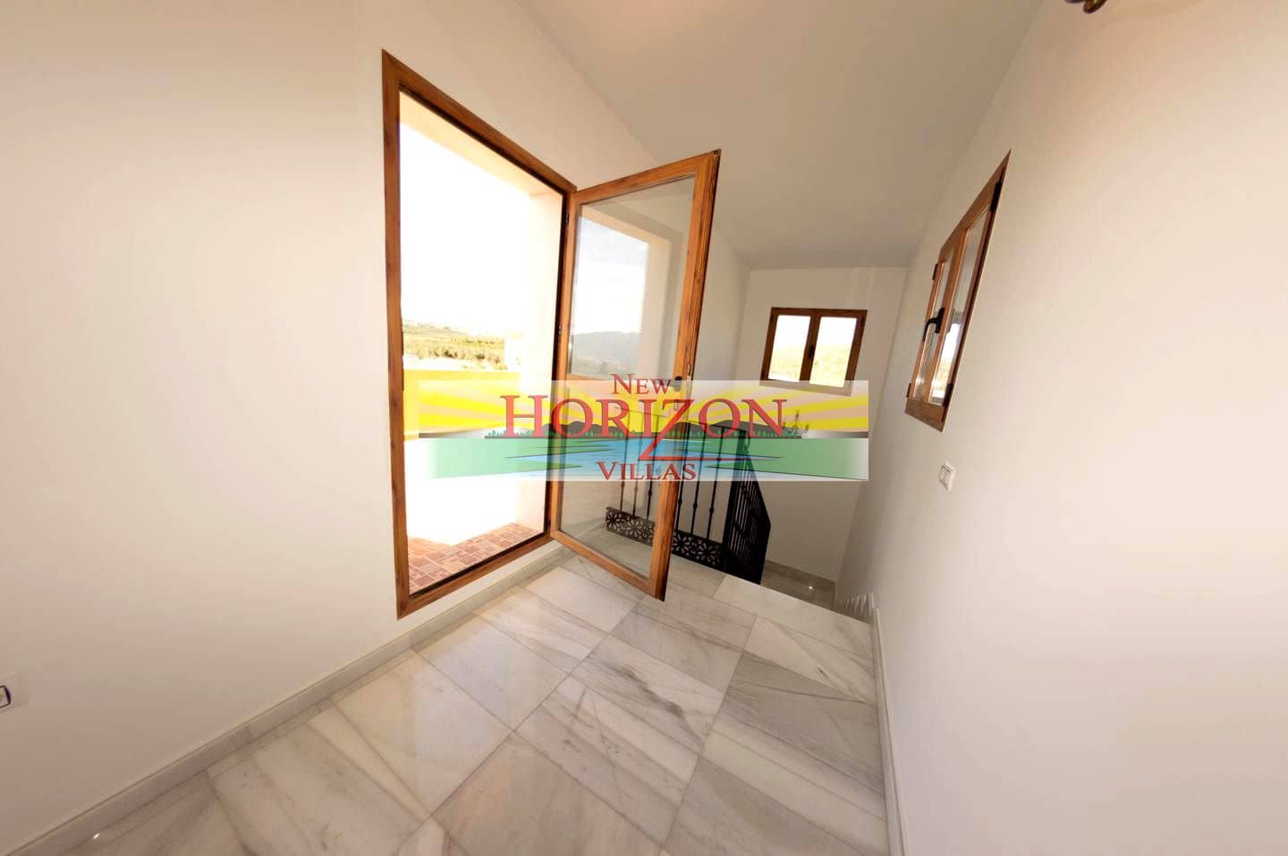 3 makuuhuone Huvila vuokrattavana paikassa Tijola - 1 000 € (Ref: 9374616)