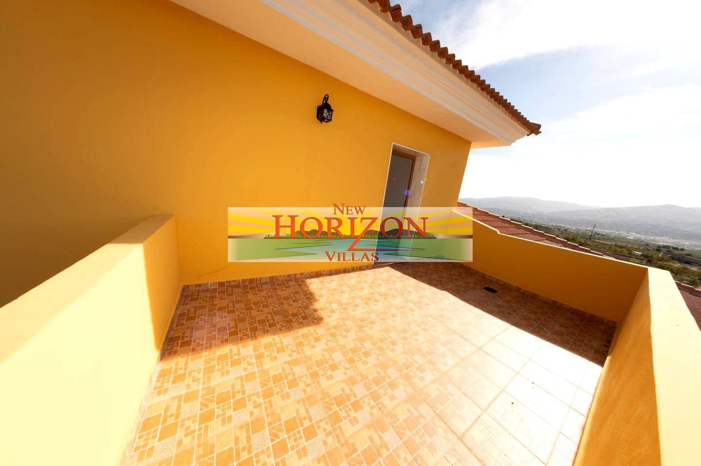 3 makuuhuone Huvila vuokrattavana paikassa Tijola - 1 000 € (Ref: 9374616)