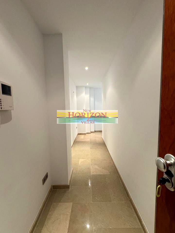 5 soveværelse Lejlighed til salg i Cuevas del Almanzora - € 200.000 (Ref: 9421587)