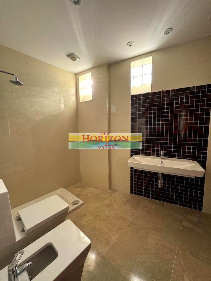 5 soveværelse Lejlighed til salg i Cuevas del Almanzora - € 200.000 (Ref: 9421587)