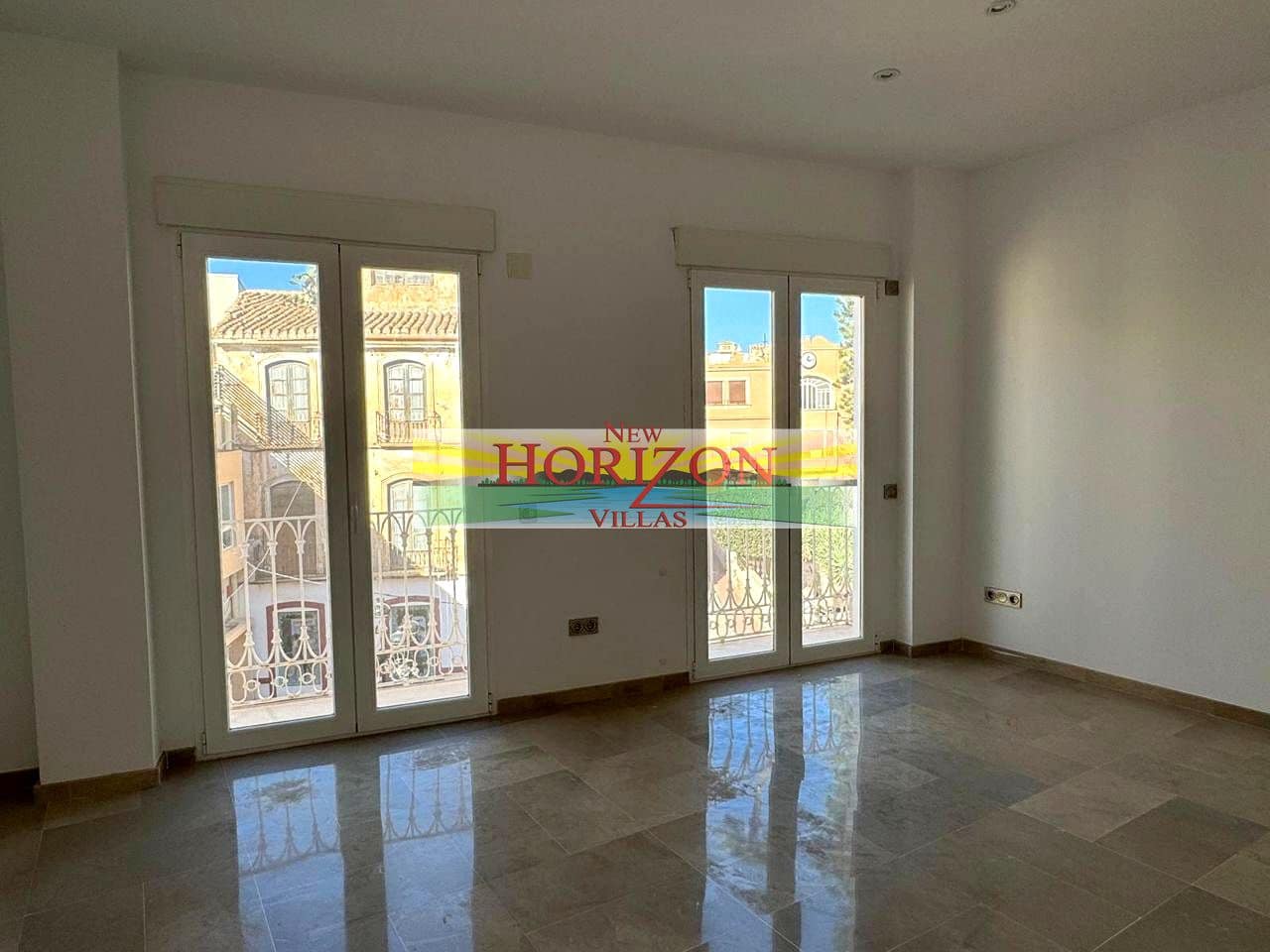 5 soveværelse Lejlighed til salg i Cuevas del Almanzora - € 200.000 (Ref: 9421587)