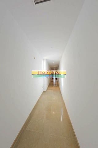 Piso de 4 habitaciones en Cuevas del Almanzora en venta - 180.000 € (Ref: 9432481)