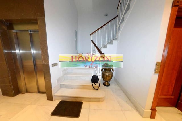 Piso de 4 habitaciones en Cuevas del Almanzora en venta - 180.000 € (Ref: 9432481)