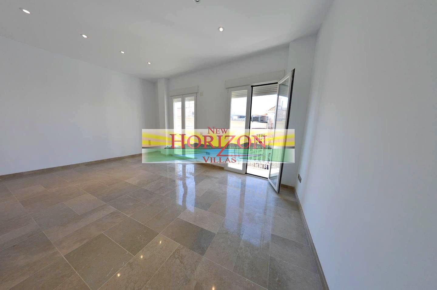 4 sovrum Lägenhet till salu i Cuevas del Almanzora - 180 000 € (Ref: 9432481)