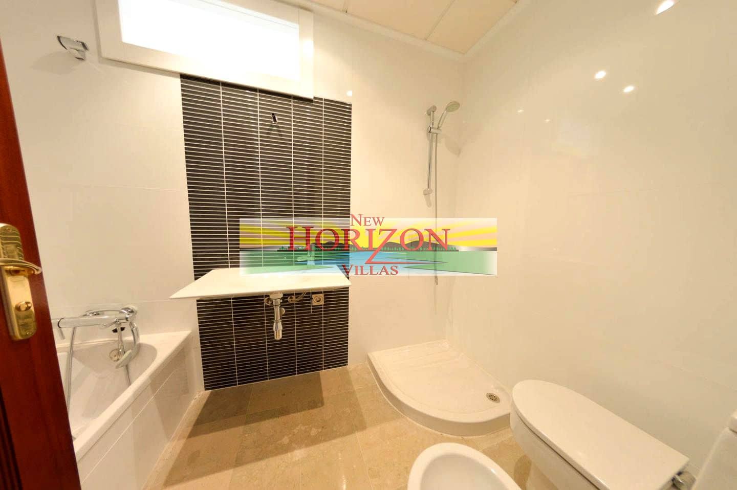 4 sovrum Lägenhet till salu i Cuevas del Almanzora - 180 000 € (Ref: 9432481)