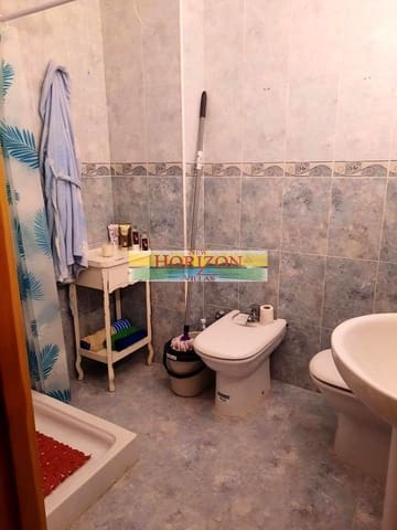 3 soveværelse Lejlighed til salg i Macael - € 85.000 (Ref: 9436390)