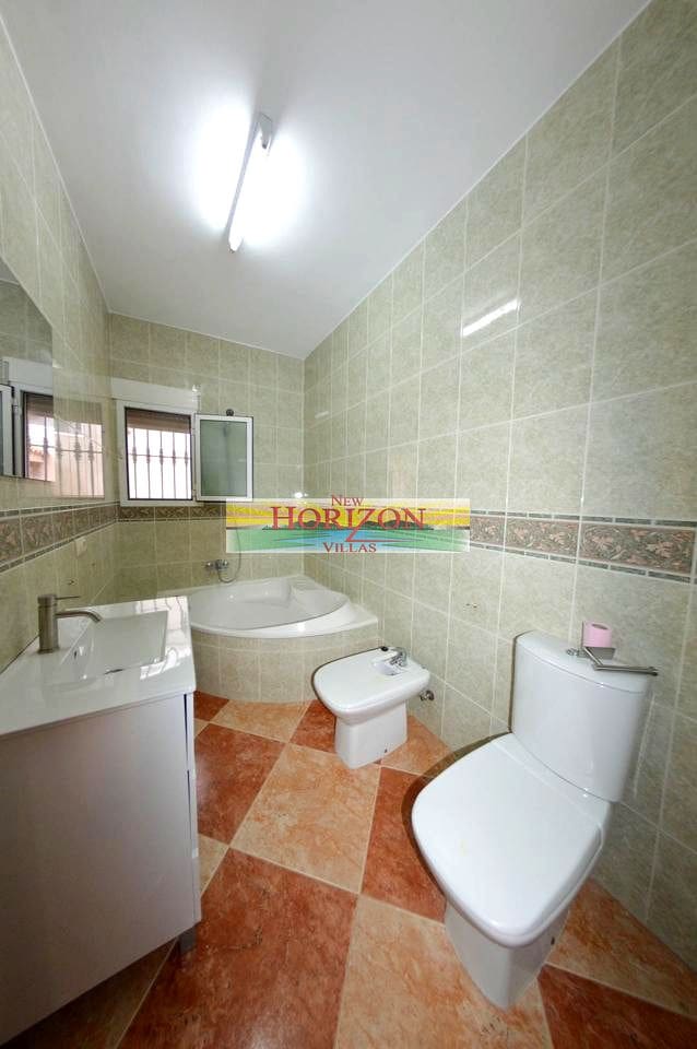 3 bedroom Villa for rent in Albox - € 800 (Ref: 9436391)