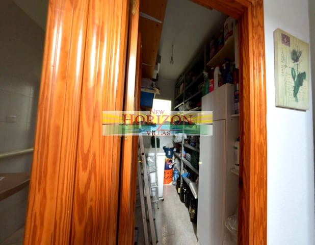 4 soveværelse Villa til salg i Zurgena - € 150.000 (Ref: 9450130)