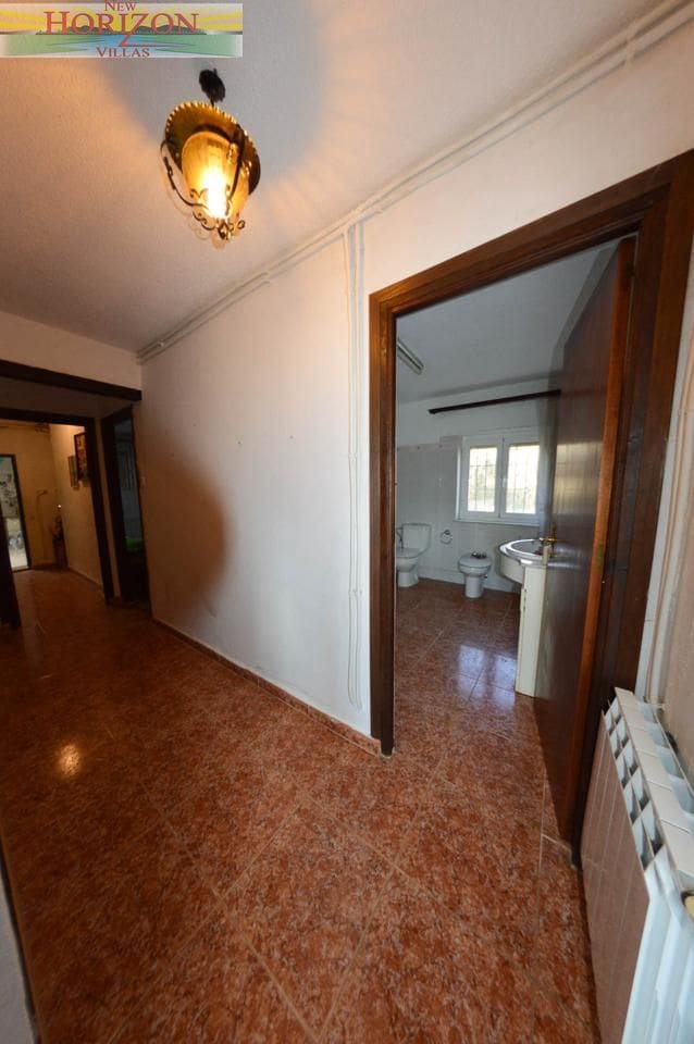 5 bedroom Villa for sale in Arboleas - € 350,000 (Ref: 9475681)
