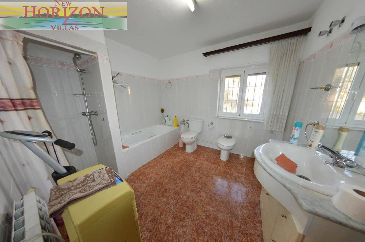 5 bedroom Villa for sale in Arboleas - € 350,000 (Ref: 9475681)