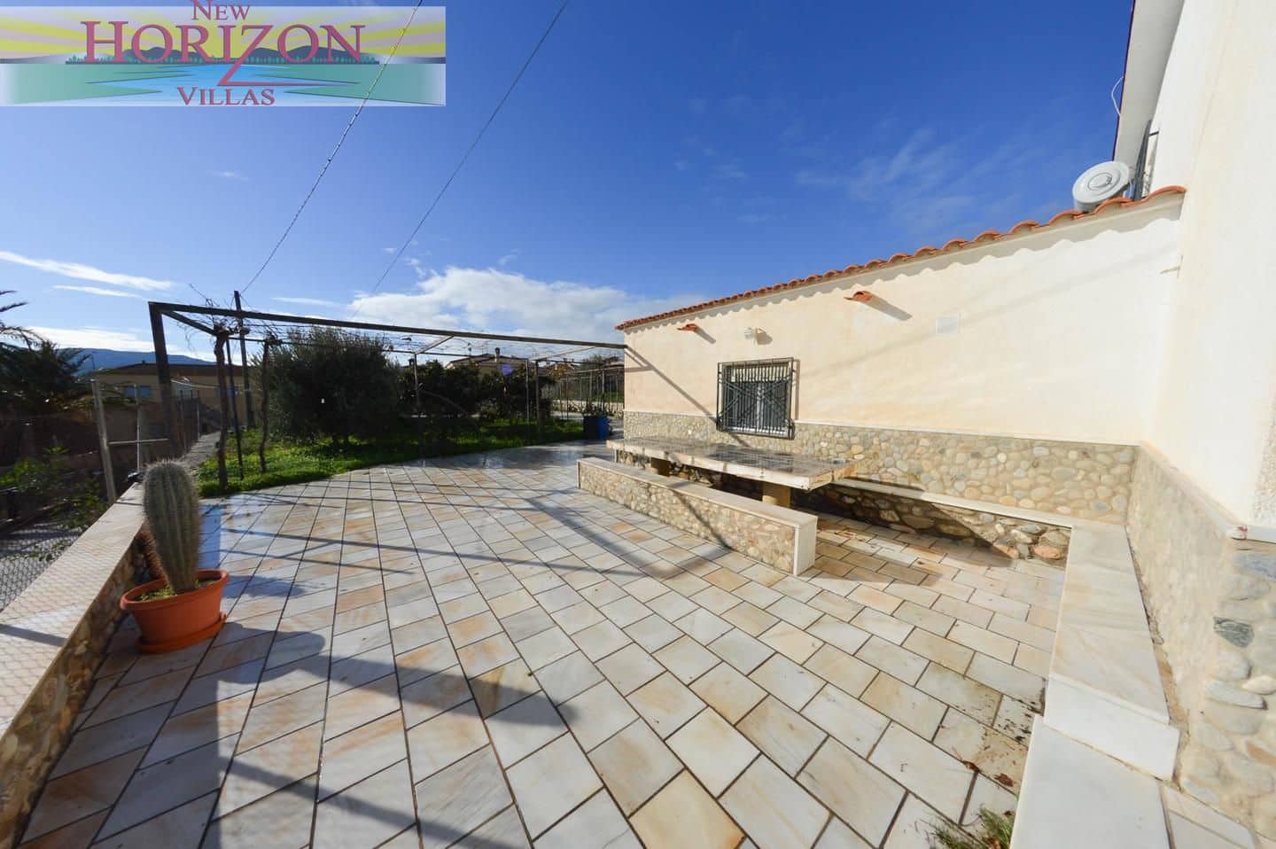 5 bedroom Villa for sale in Arboleas - € 350,000 (Ref: 9475681)