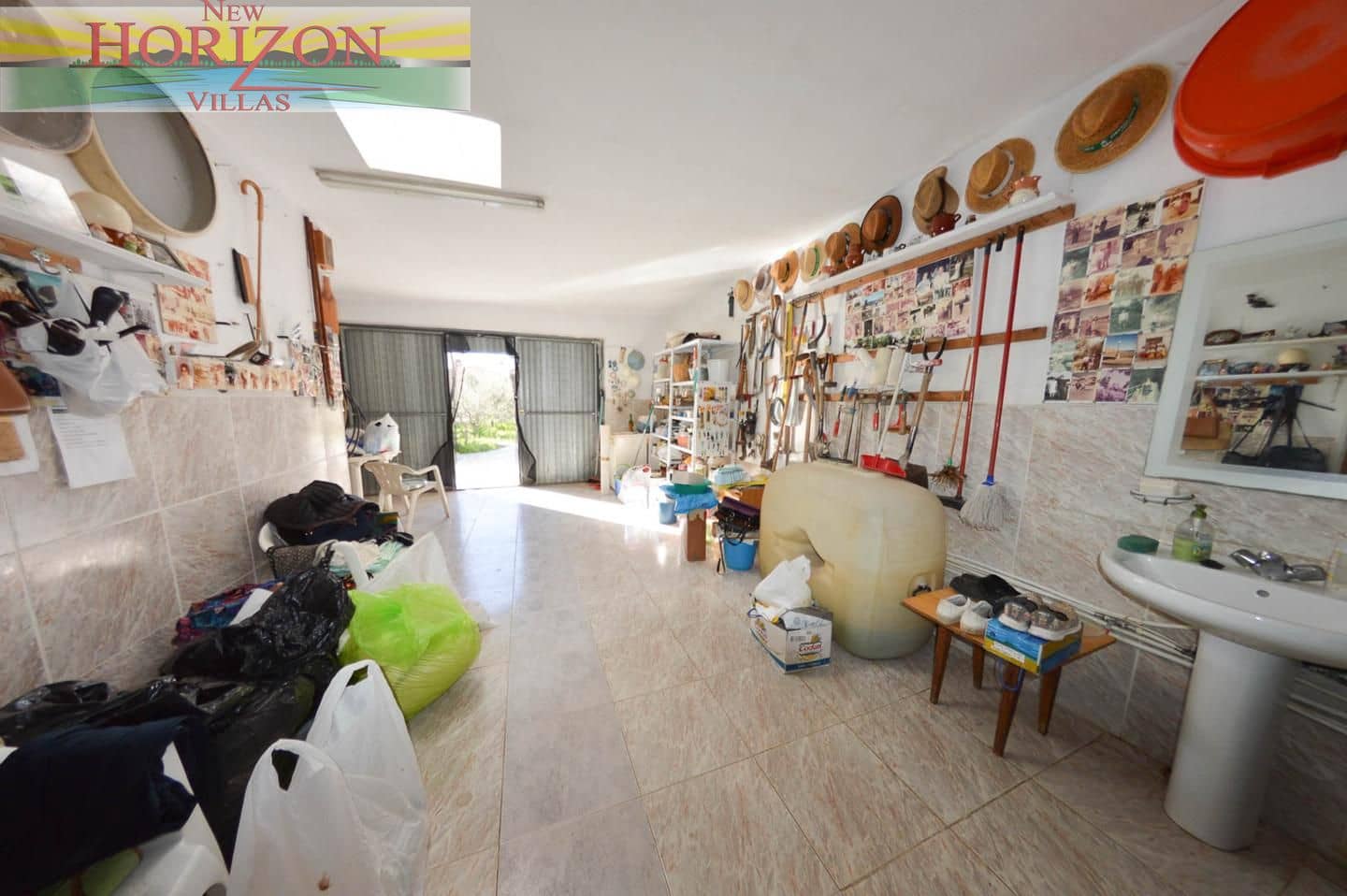 5 bedroom Villa for sale in Arboleas - € 350,000 (Ref: 9475681)