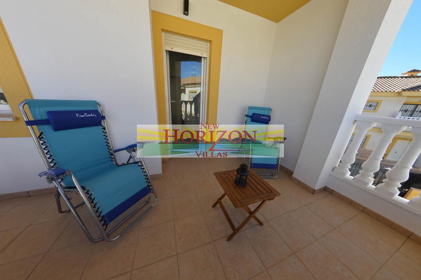 2 soveværelse Lejlighed til salg i La Alfoquia med swimmingpool - € 104.000 (Ref: 9539492)