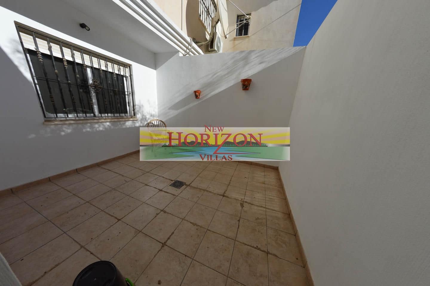 2 soveværelse Lejlighed til salg i La Alfoquia med swimmingpool - € 104.000 (Ref: 9539492)