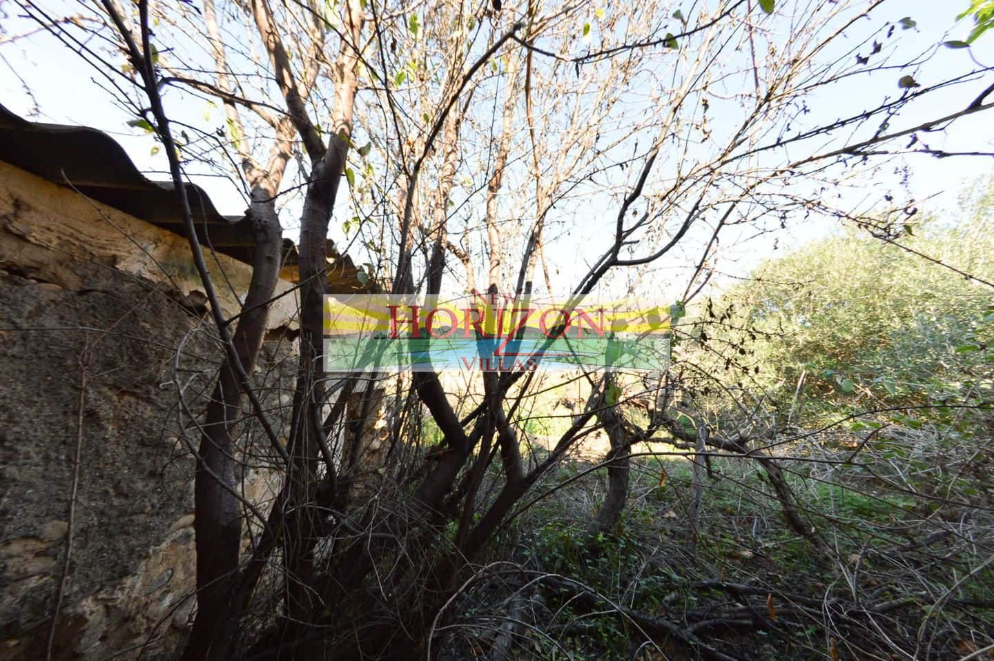 4 bedroom Villa for sale in La Concepcion - € 105,000 (Ref: 9542119)