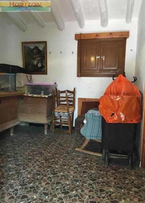 3 bedroom Flat for sale in Albanchez - € 50,000 (Ref: 9545908)