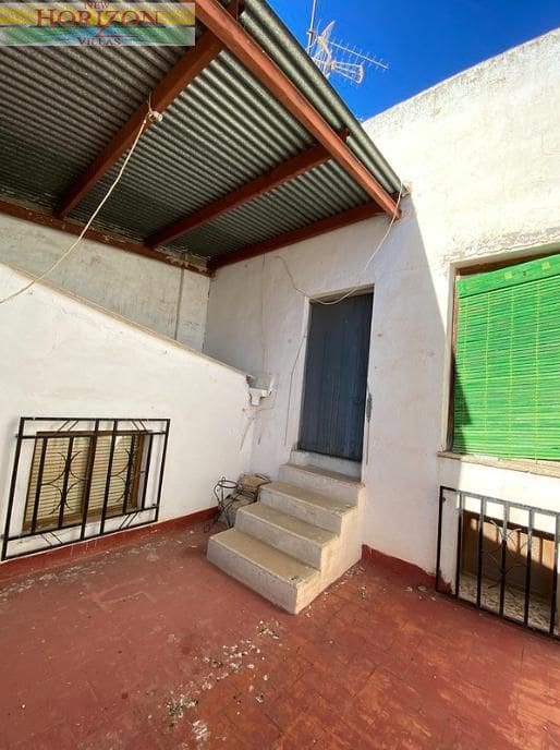 3 bedroom Flat for sale in Albanchez - € 50,000 (Ref: 9545908)