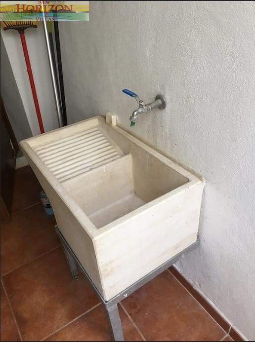 3 bedroom Flat for sale in Albanchez - € 50,000 (Ref: 9545908)