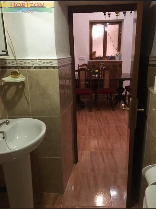 3 bedroom Flat for sale in Albanchez - € 50,000 (Ref: 9545908)